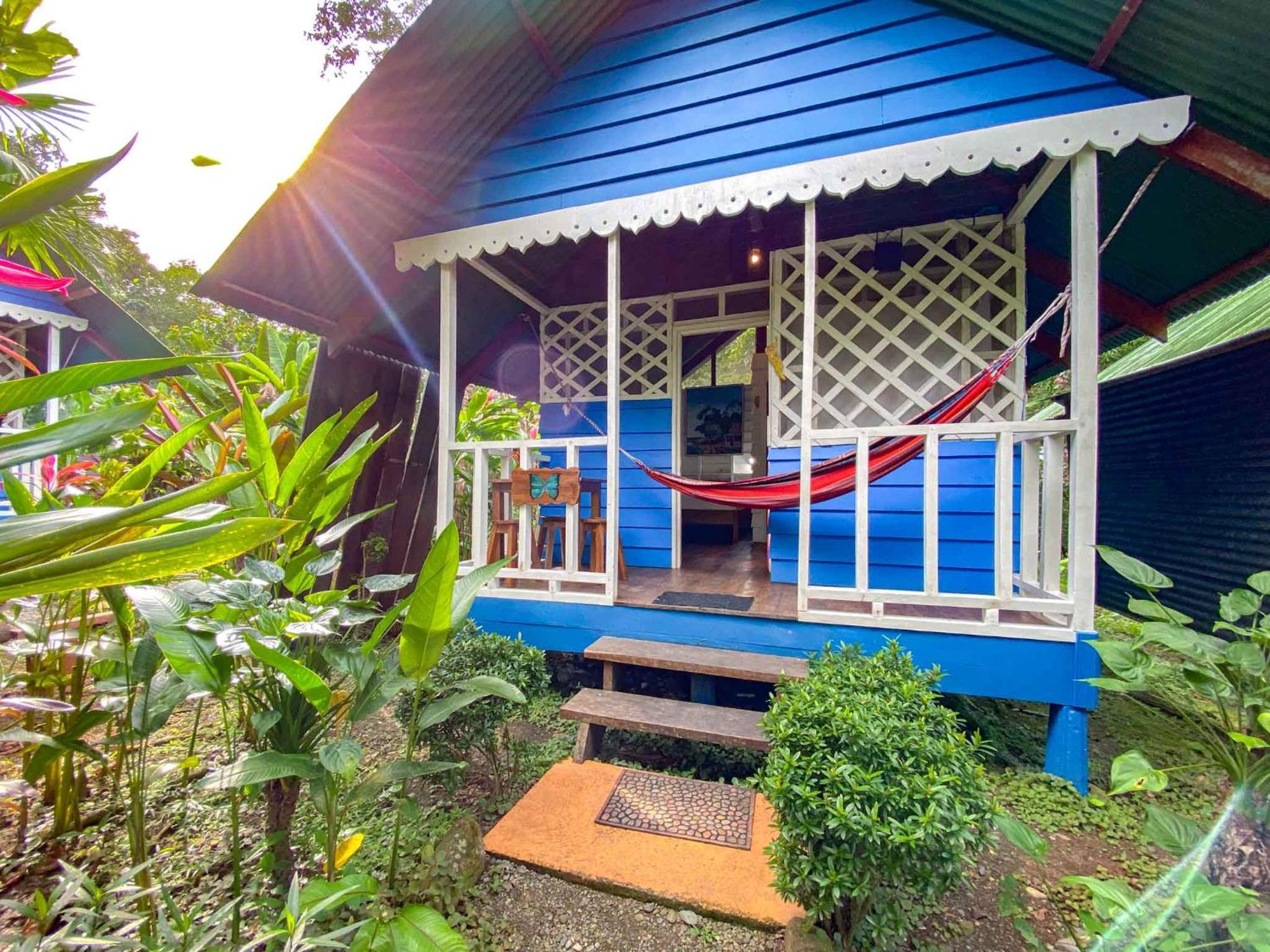 Puerto Viejo de Talamanca海上阳光旅馆别墅 外观 照片